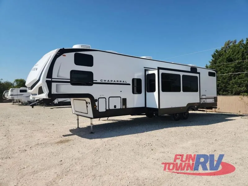 2026 Coachmen Chaparral 375BAF - Photo 4