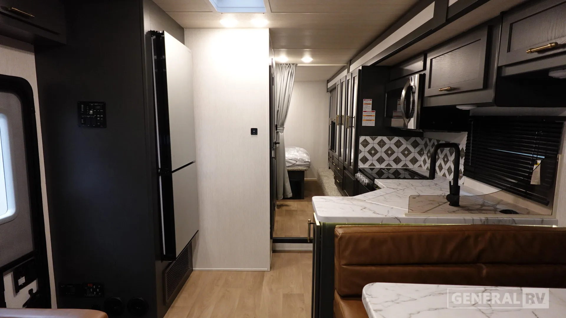 2027 NeXus RV Triumph 30T - Photo 3