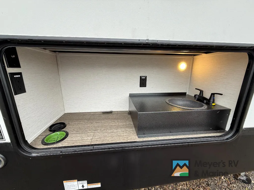 2023 Forest River Sabre 350RL, Photos photo 10