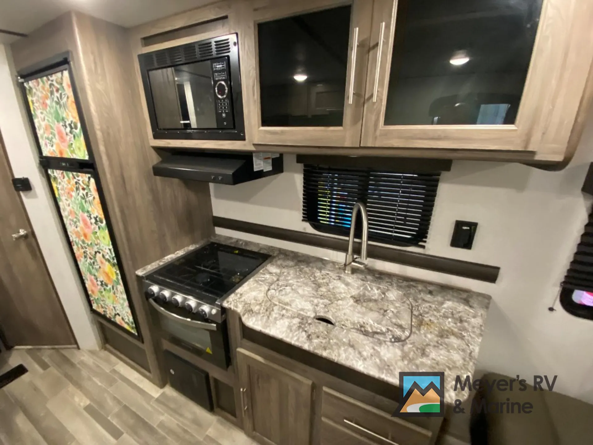 2021 CrossRoads Zinger Lite ZR252BH - Photo 4