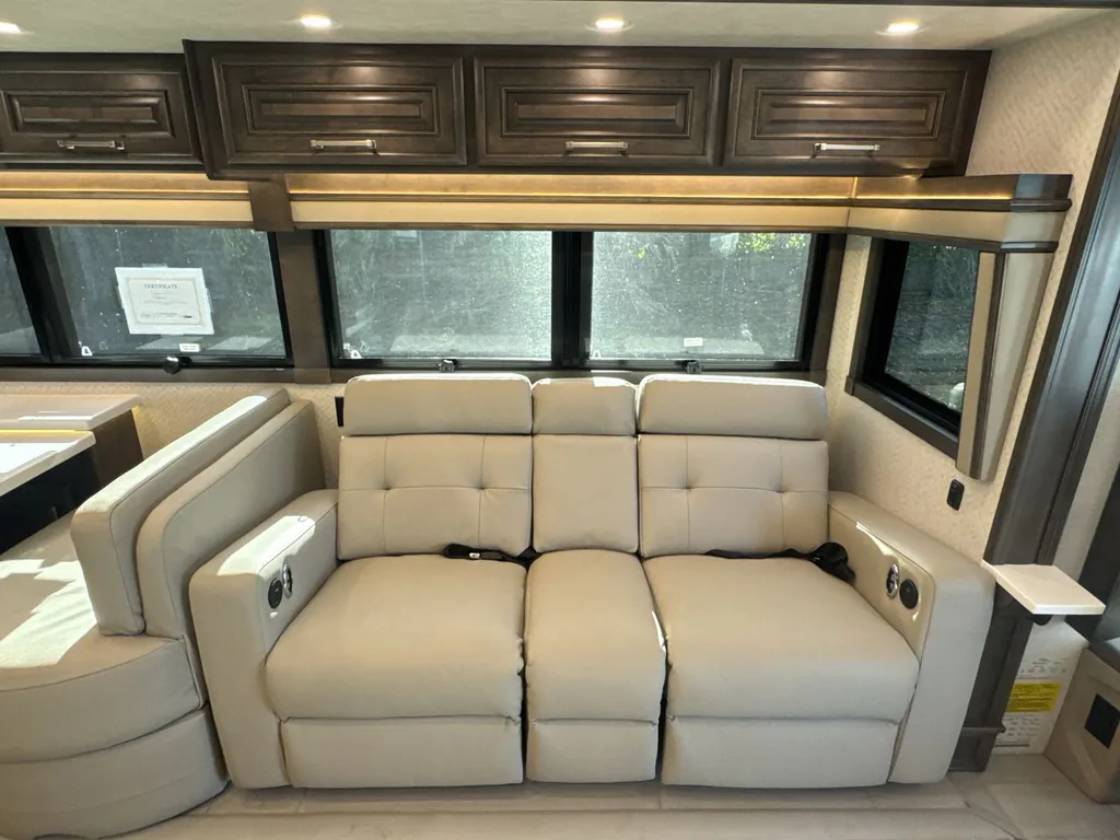 2026 Entegra Coach Aspire 44D, Photos photo 16