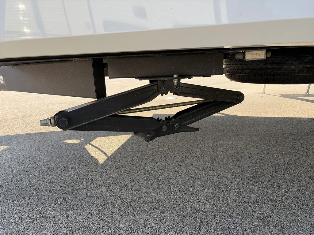 2026 Brinkley Model Ix 20X, Photos photo 21