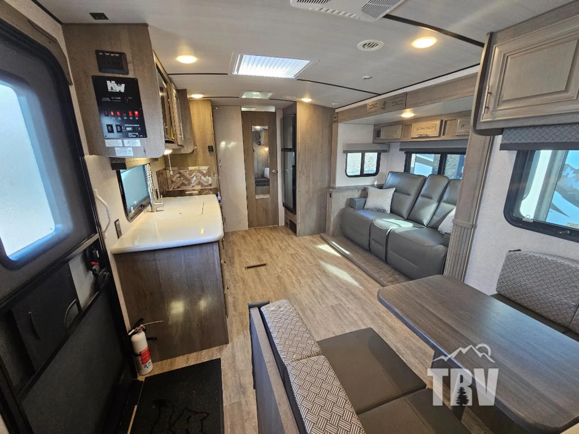 2025 Northwood Arctic Fox North Fork 25R - Photo 4