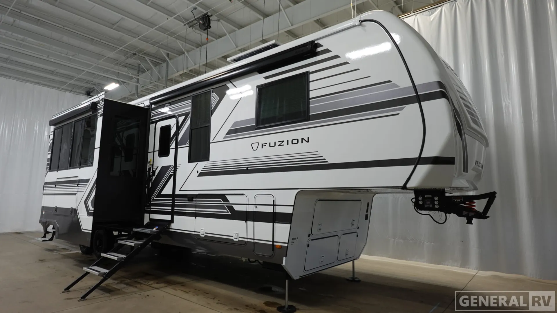 2026 Keystone RV Fuzion 373 - Photo 2