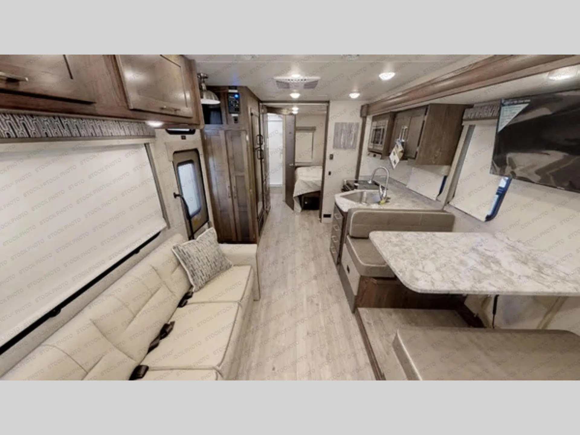 2019 Coachmen Pursuit Precision 27DS - Photo 2