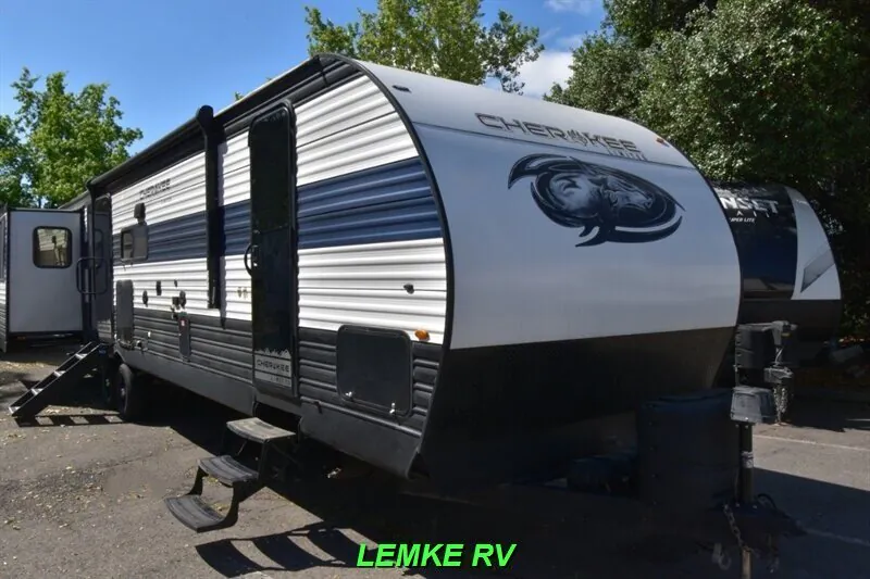 2023 Forest River Cherokee Wolf Den 306MM - Photo 2