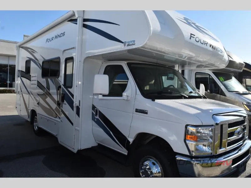 2022 Thor Motor Coach Four Winds 25M - Photo 2