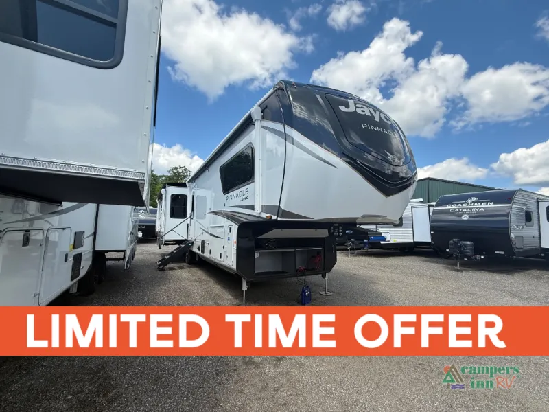 2026 Jayco Pinnacle 38SSWS - Photo 2
