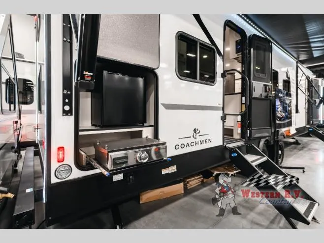 2026 Coachmen Urban 3070BH - Photo 4