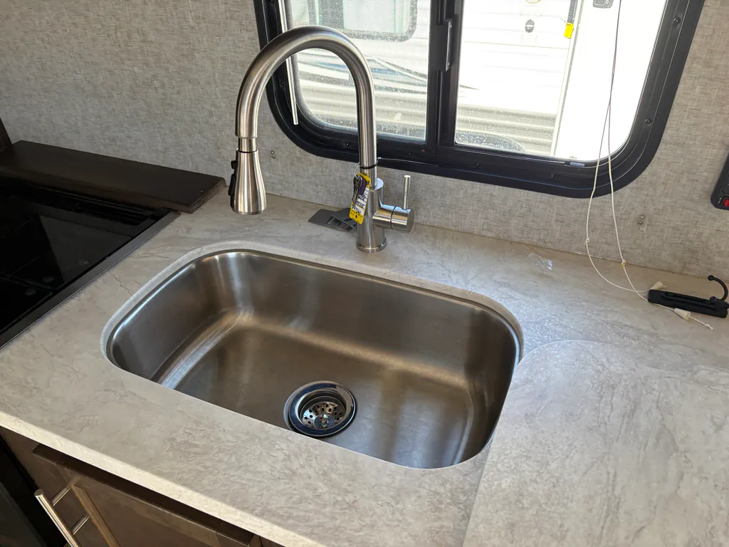 2019 Forest River Cherokee Grey Wolf 26DJSE, Photos photo 16