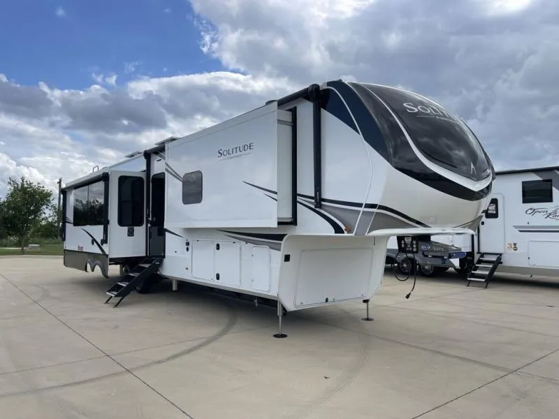 2026 Grand Design Solitude 417KB - Photo 3