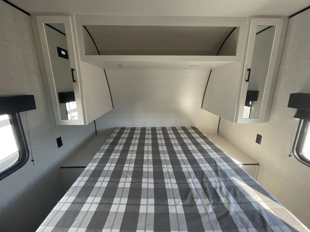 2025 Jayco Jay Flight SLX 210QB, Photos photo 3