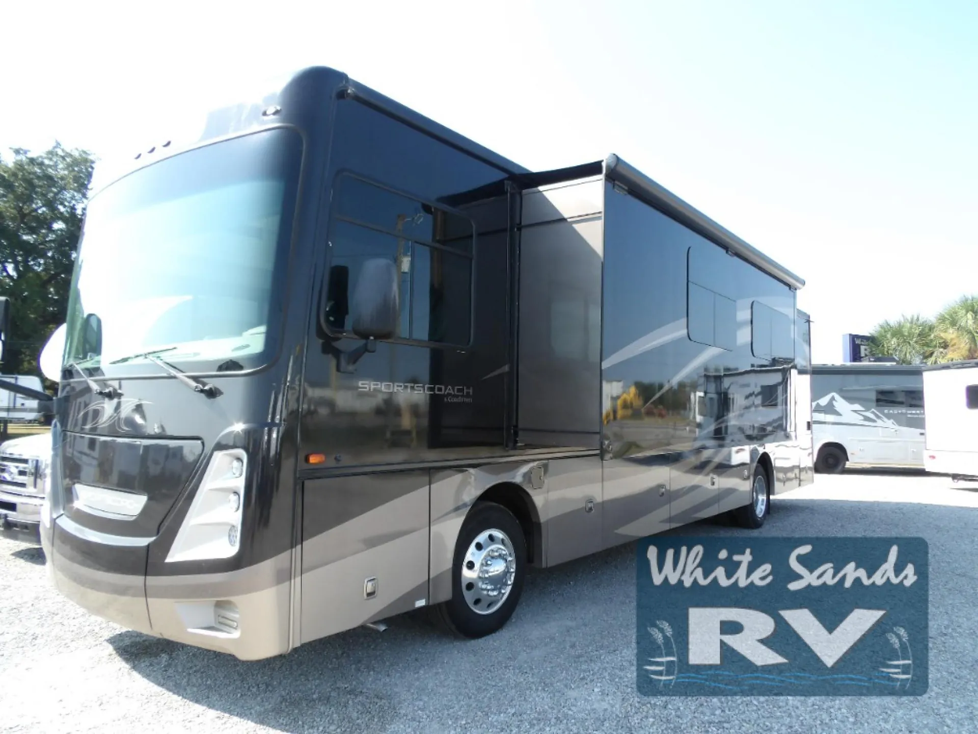 2022 Coachmen Sportscoach SRS 365RB - Photo 3