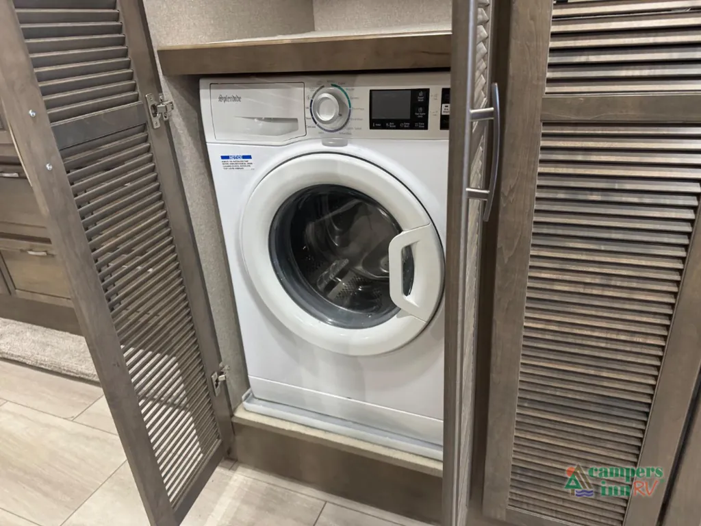 2022 Dynamax Corp Dynaquest XL 37RB, Photos photo 61
