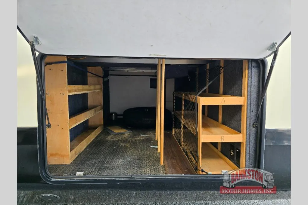 2017 Jayco North Point 315RLTS - Photo 4