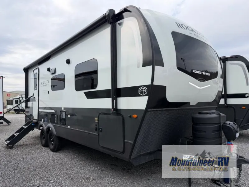 2026 Forest River Rockwood Mini Lite 2511S - Photo 3