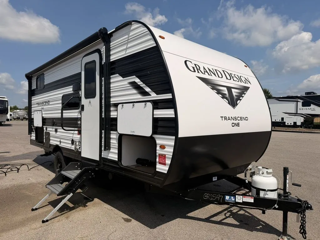 2027 Grand Design Transcend One 161DB - Photo 2