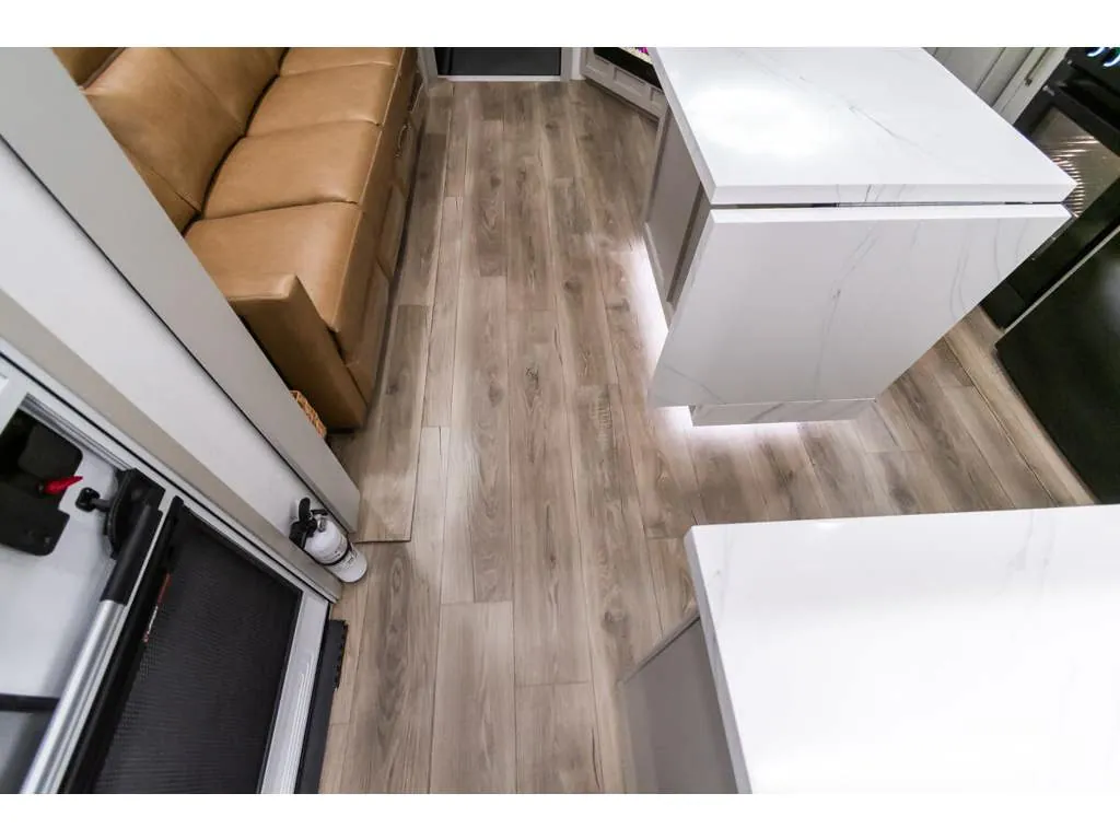 2025 Brinkley Model G 3500, Photos photo 10