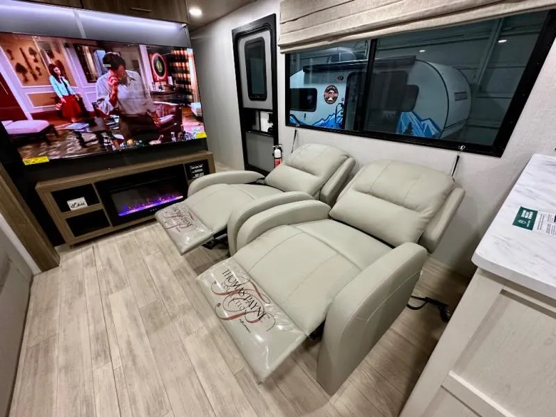 2027 Forest River Vibe 2600RK - Photo 3