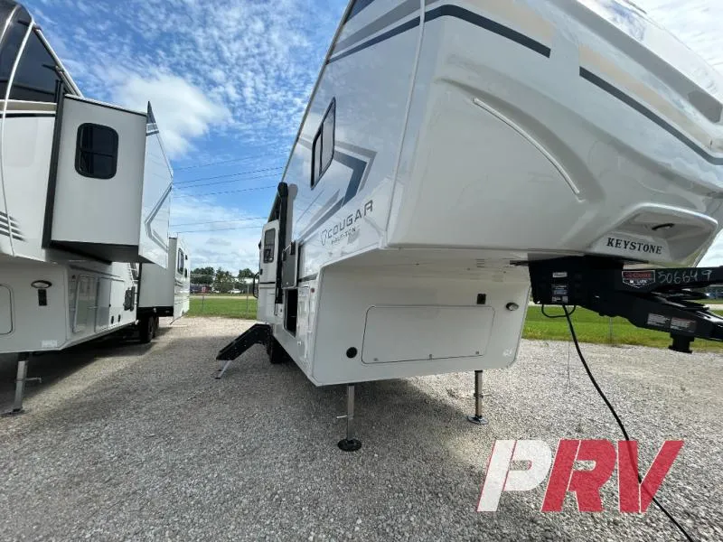 2026 Keystone RV Cougar Half-Ton 26RES - Photo 2
