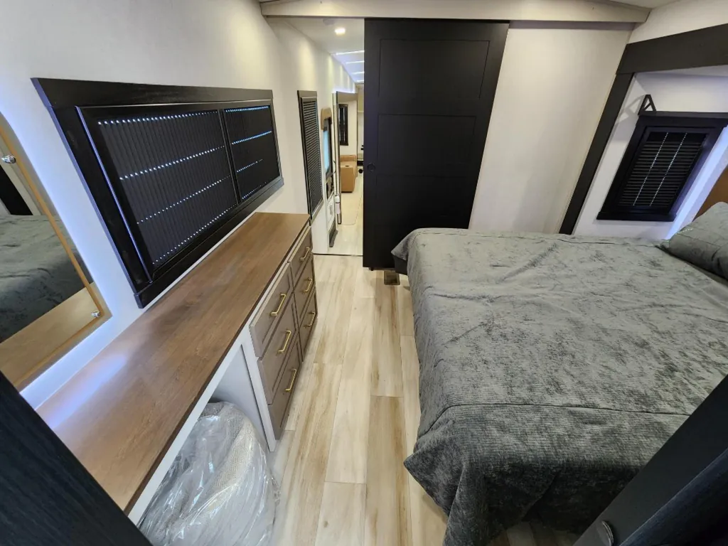 2026 Forest River Salem Hemisphere 380WDR, Photos photo 26