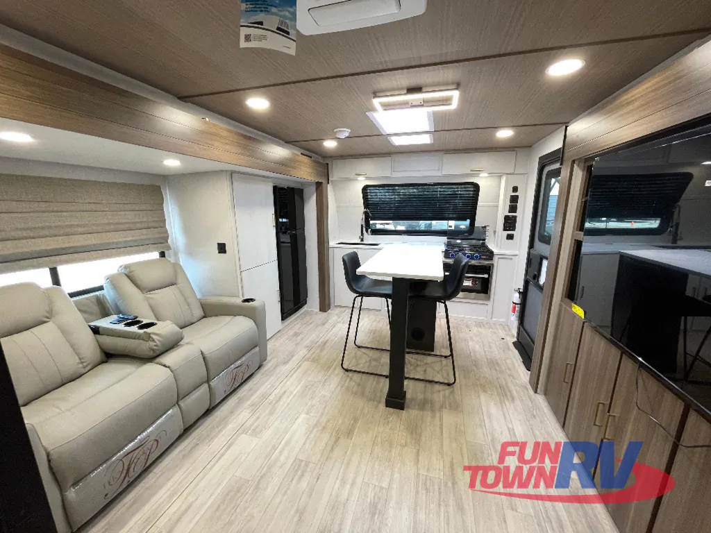 2026 Forest River Vibe Extreme Lite 2500FIK, Photos photo 18