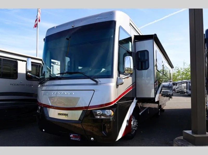2022 Newmar Ventana 3407 - Photo 3