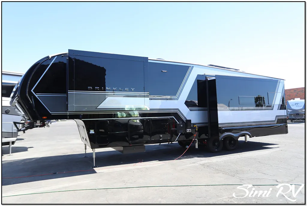 2026 Brinkley Model Z 3600, Photos photo 69