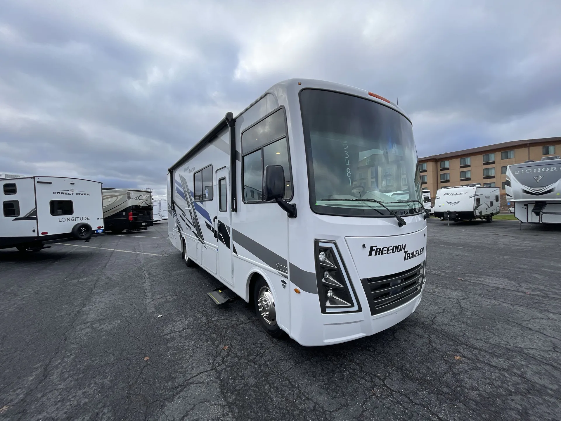 2026 Thor Motor Coach Freedom Traveler A29 - Photo 2