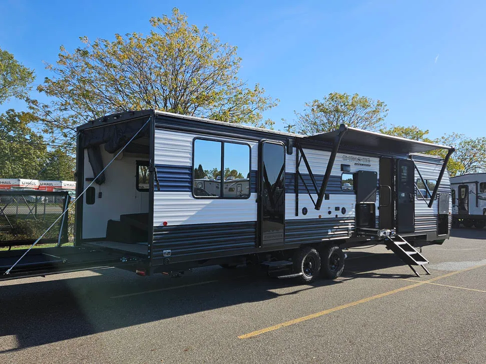 2026 Forest River Cherokee Grey Wolf 28RRT - Photo 2