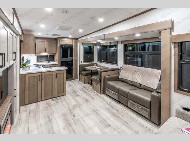 2026 KZ Durango Half-Ton 256RKT - Photo 2