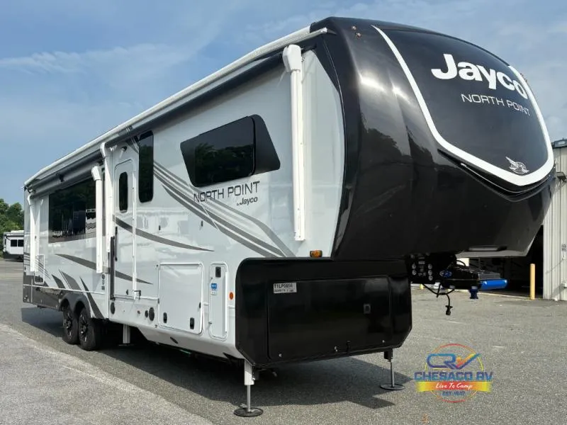 2026 Jayco North Point 365RKTS - Photo 2