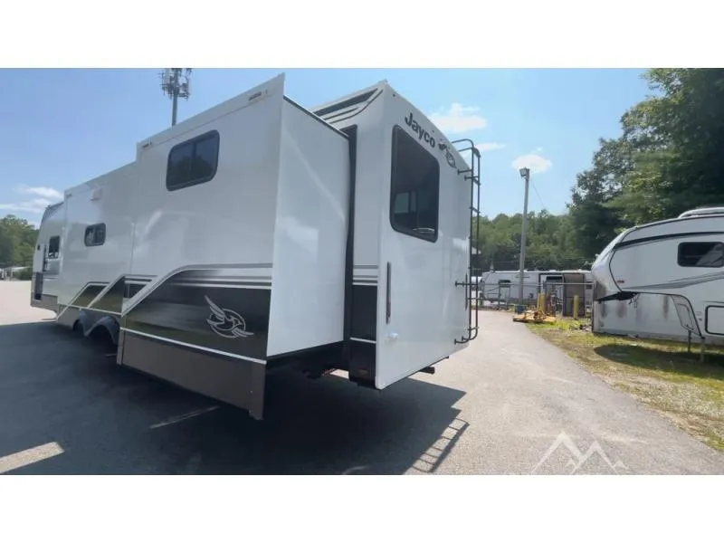 2026 Jayco Eagle HT 312BHOK - Photo 3