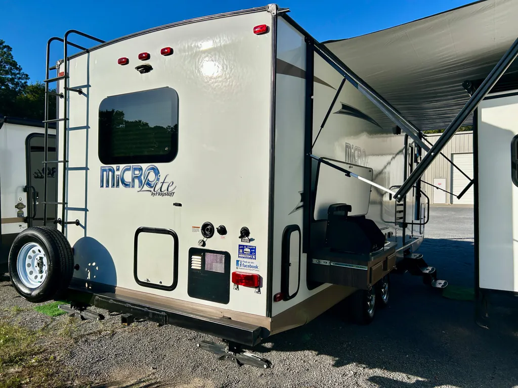 2017 Forest River Flagstaff Micro Lite 25FKS, Photos photo 37