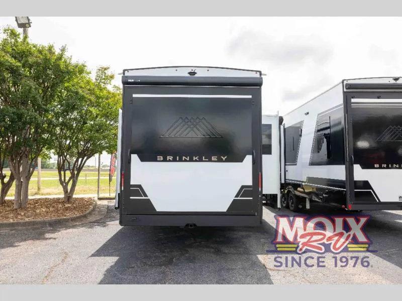 2026 Brinkley Model Z 3420 - Photo 3