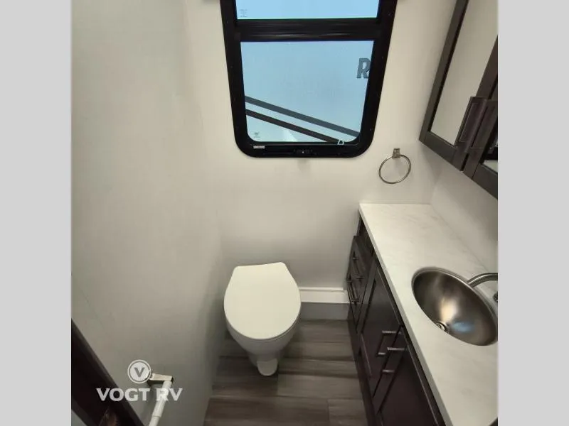 2026 Jayco Greyhawk 29MV - Photo 4