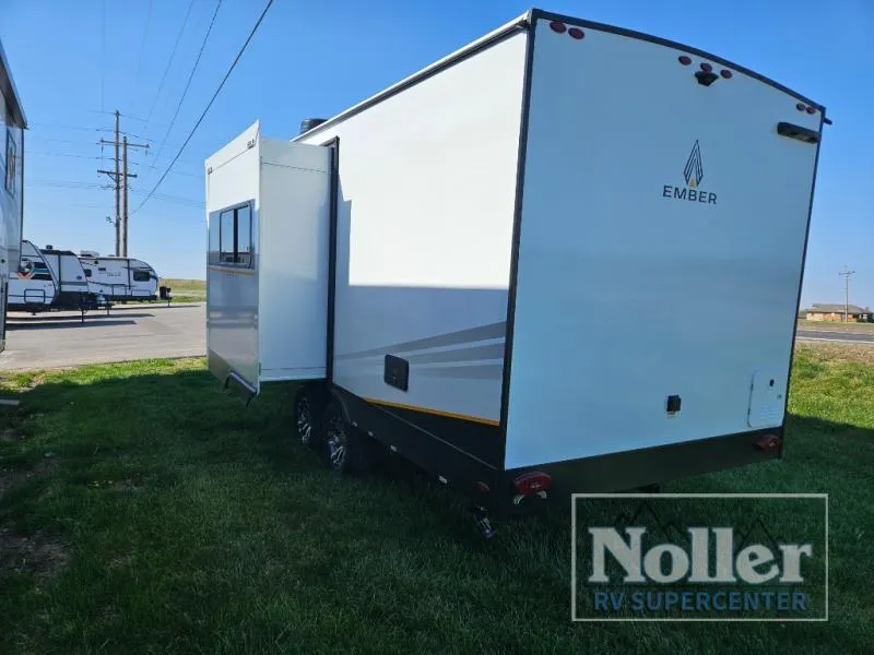2025 Ember RV E-Series 21RKE - Photo 4