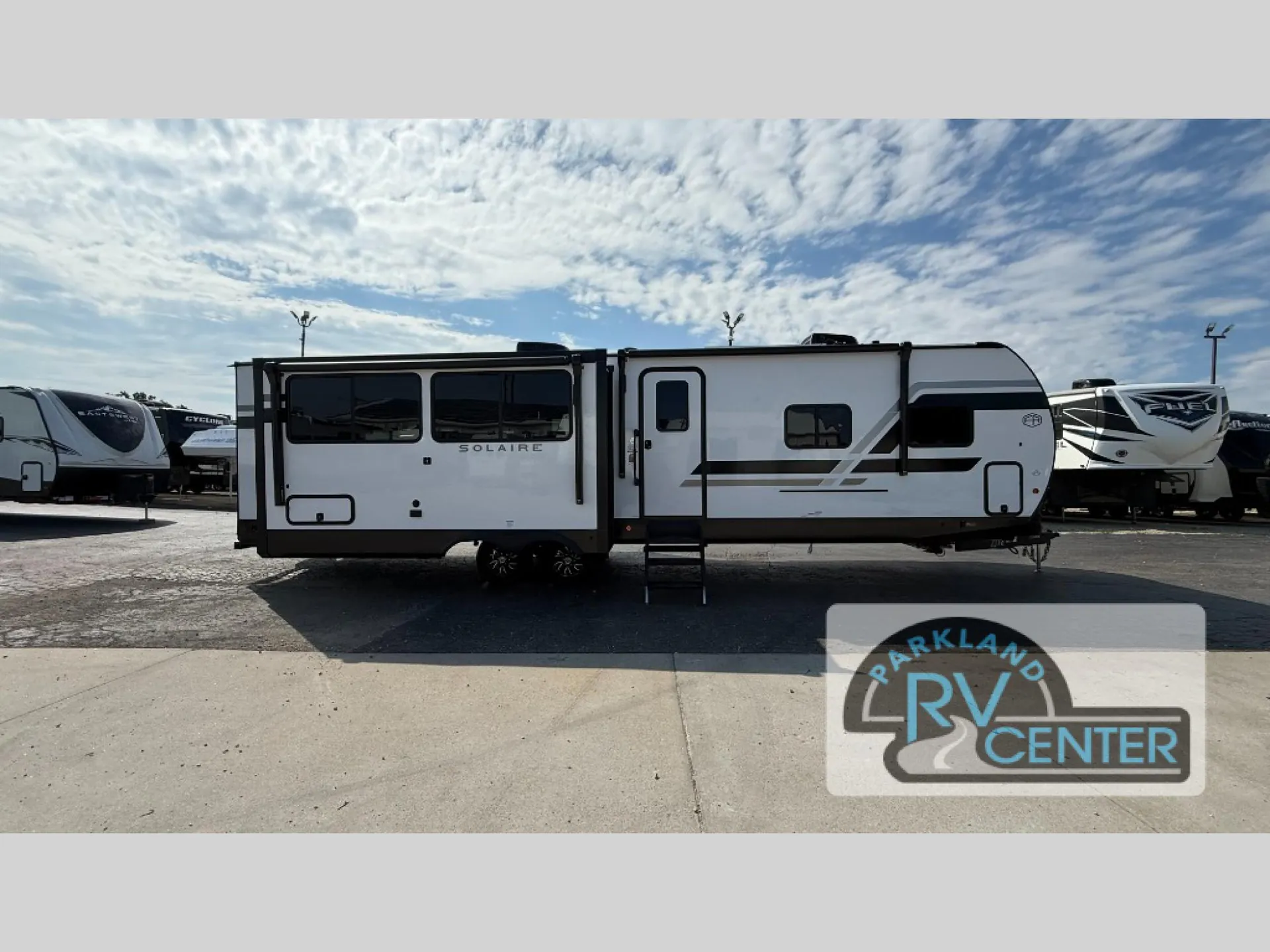 2027 Forest River Solaire 3060RKTS dealer photo 1 from Parkland RV Center
