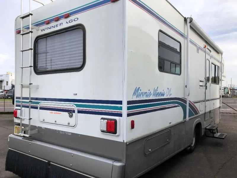1996 Winnebago Minnie Winnie DL 29WQ - Photo 4