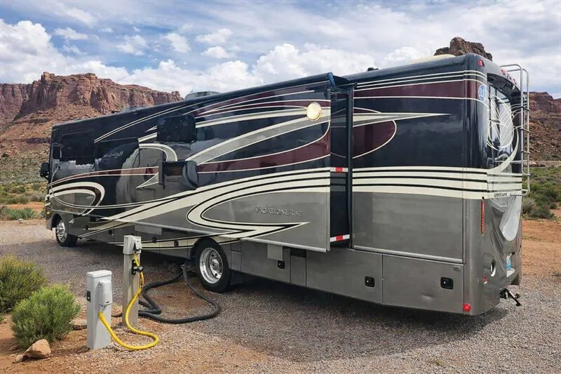 2018 Holiday Rambler Vacationer 36F - Photo 3