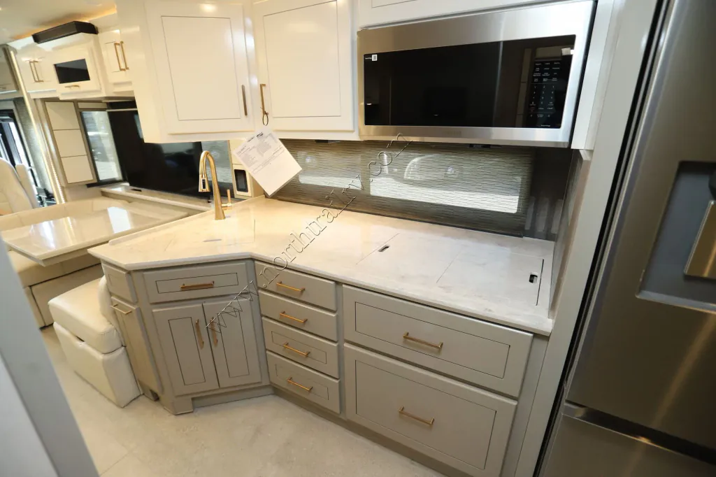 2027 Newmar New Aire 3543, Photos photo 12