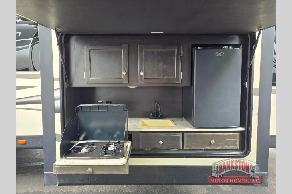 2020 Venture RV SportTrek Touring Edition 333VFL - Photo 4