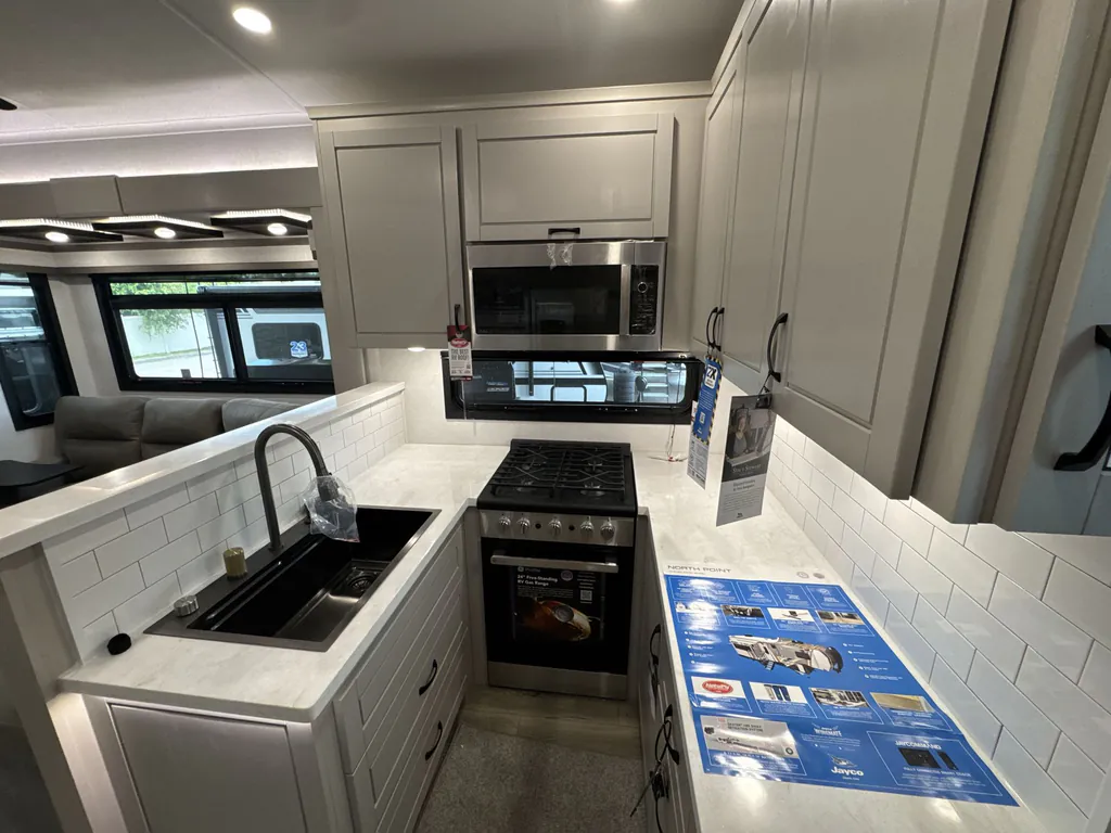 2026 Jayco North Point 395DSDB, Photos photo 6
