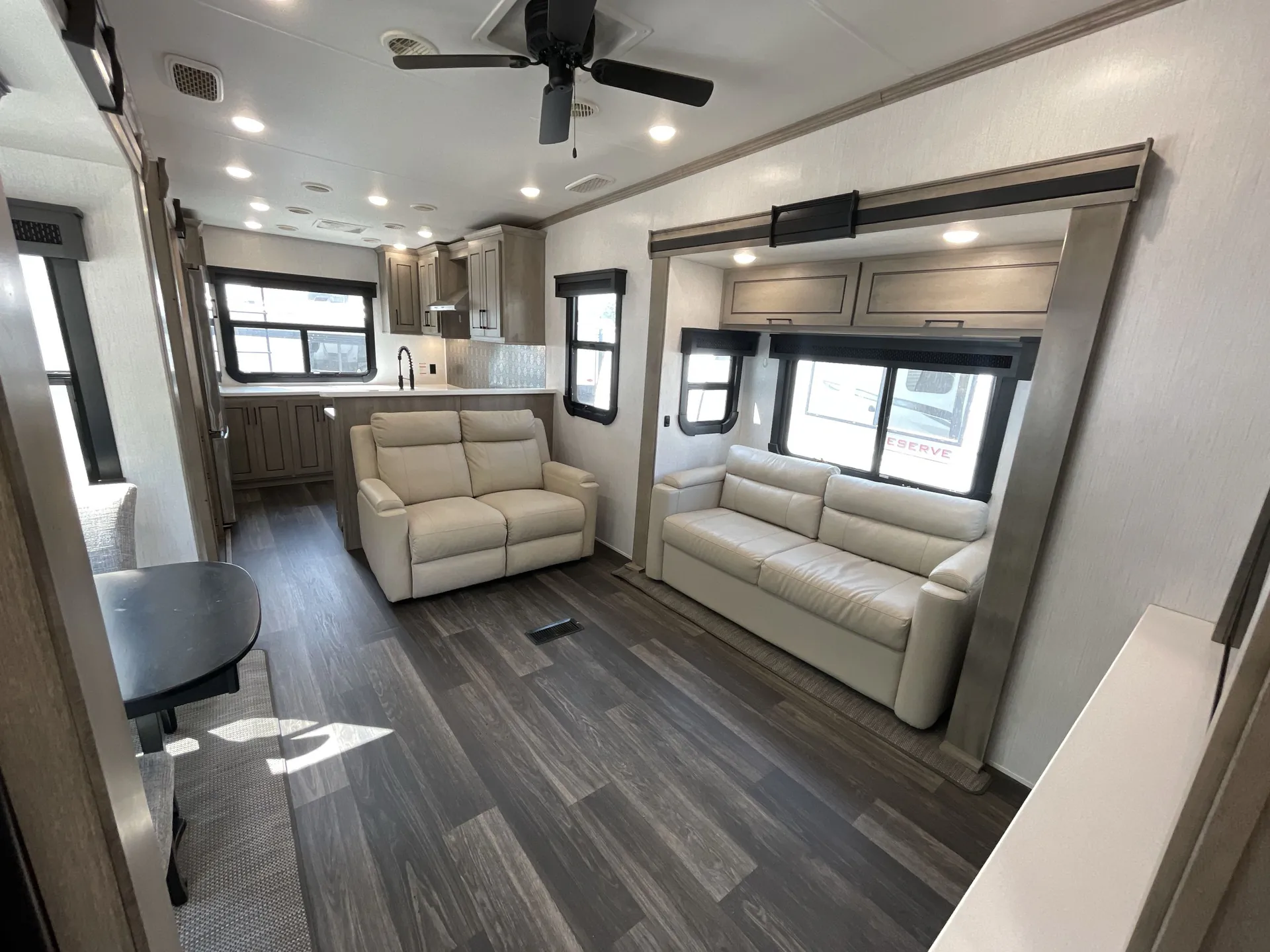 2022 Heartland Big Country 3703RK — living area main