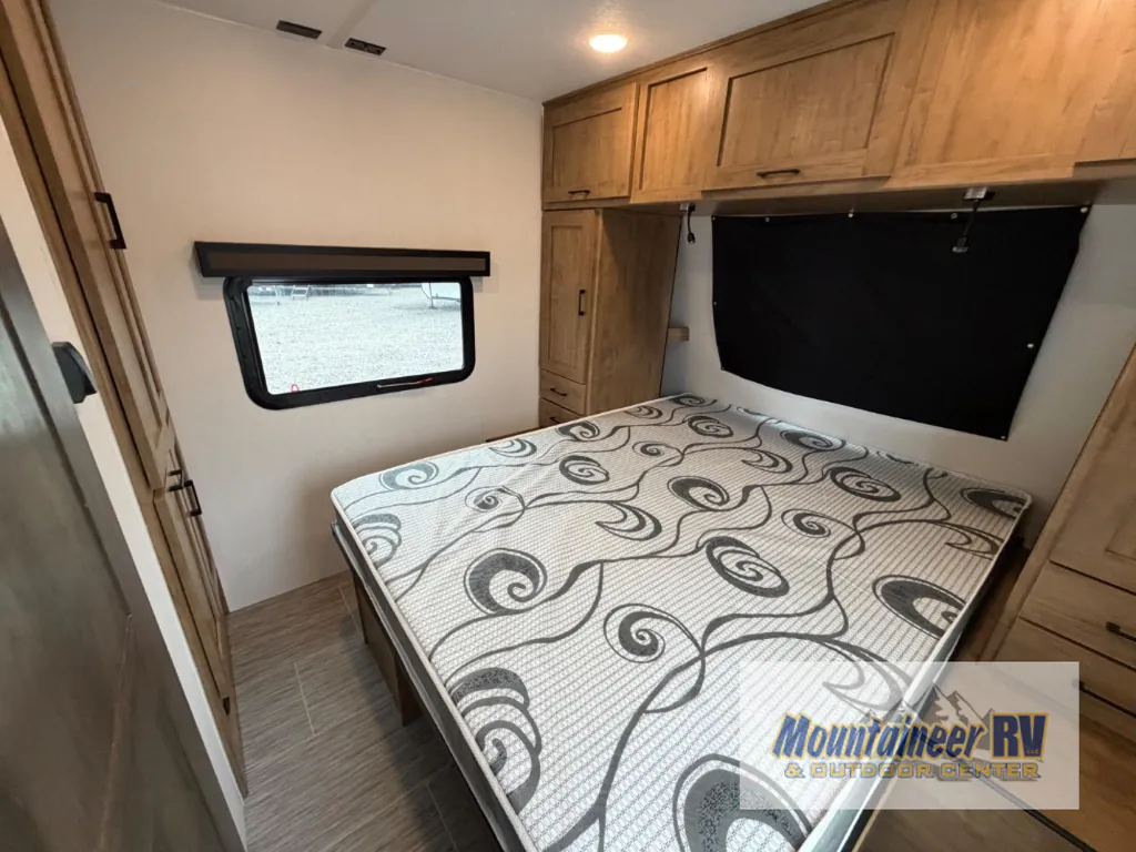 2024 Coachmen Freedom Express Ultra Lite 274RKS, Photos photo 45