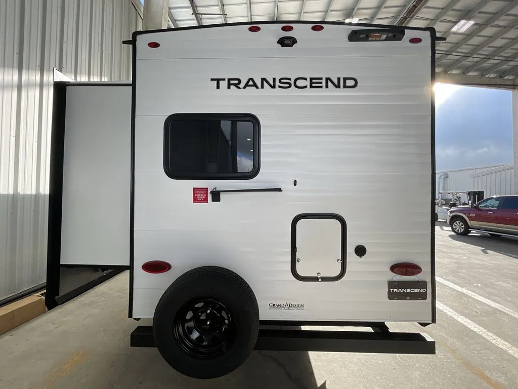 2027 Grand Design Transcend 335BHT, Photos photo 5