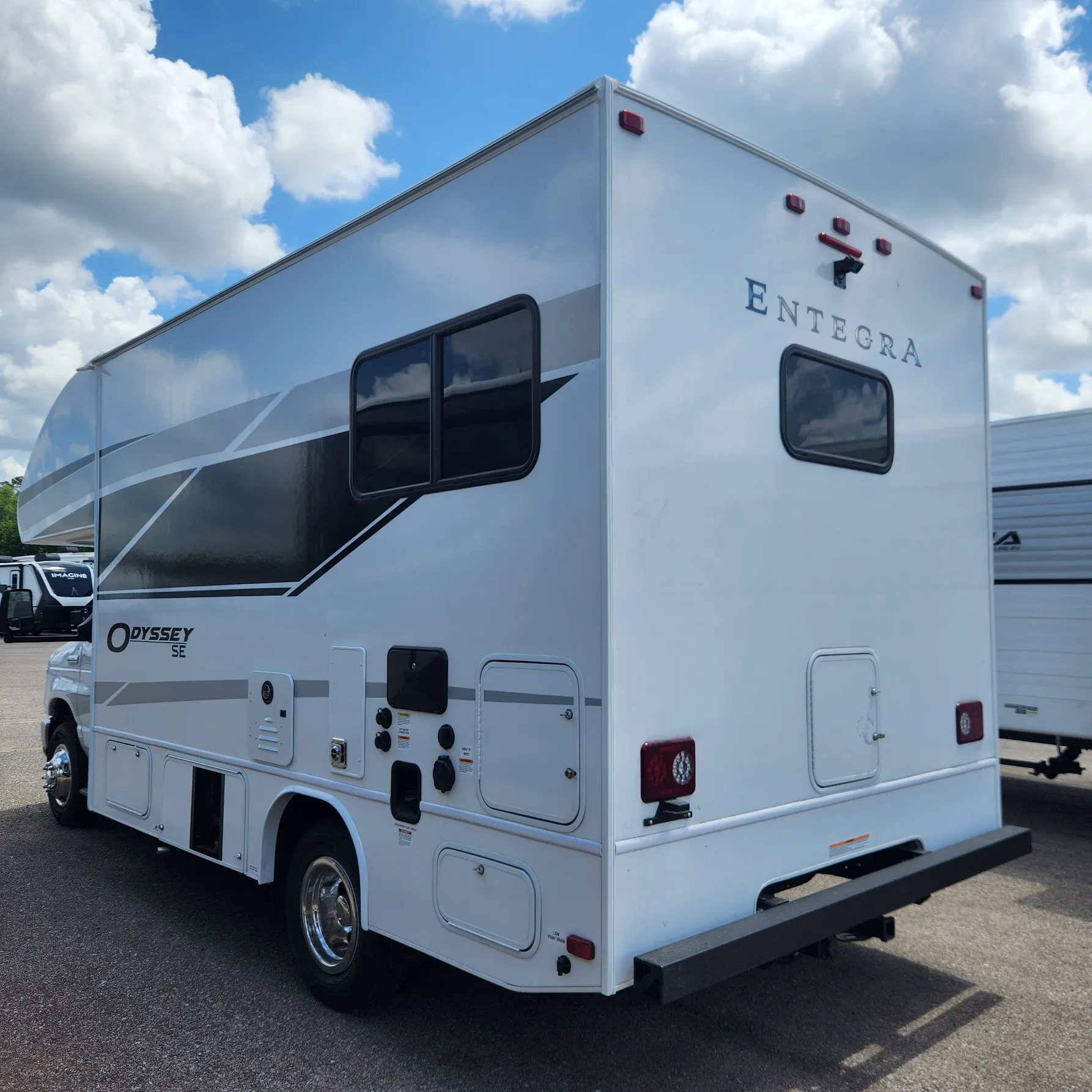 2027 Entegra Coach Odyssey SE 20LF - Photo 4