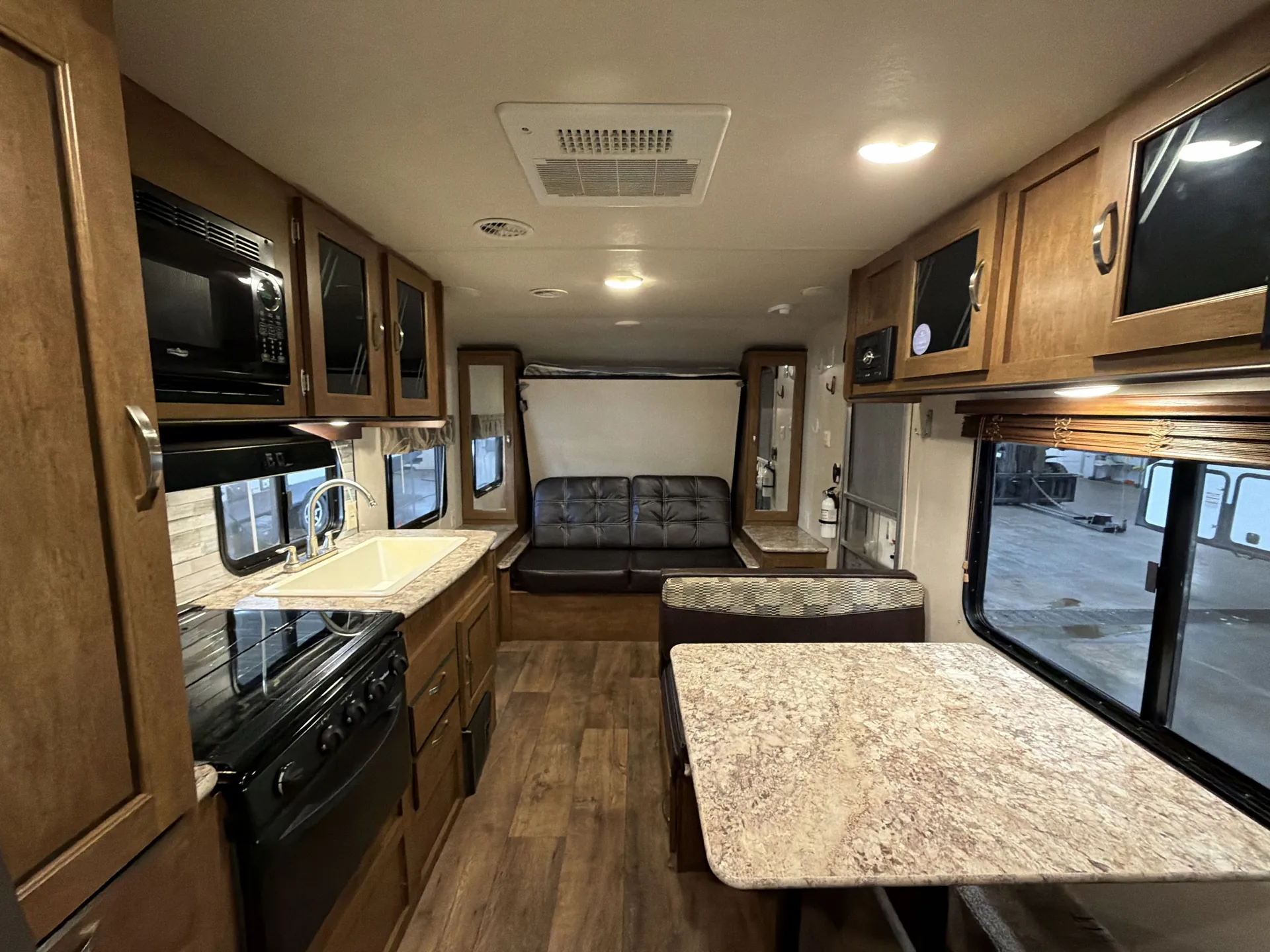 2018 Forest River Wildwood X-Lite 201BHXL — living area main