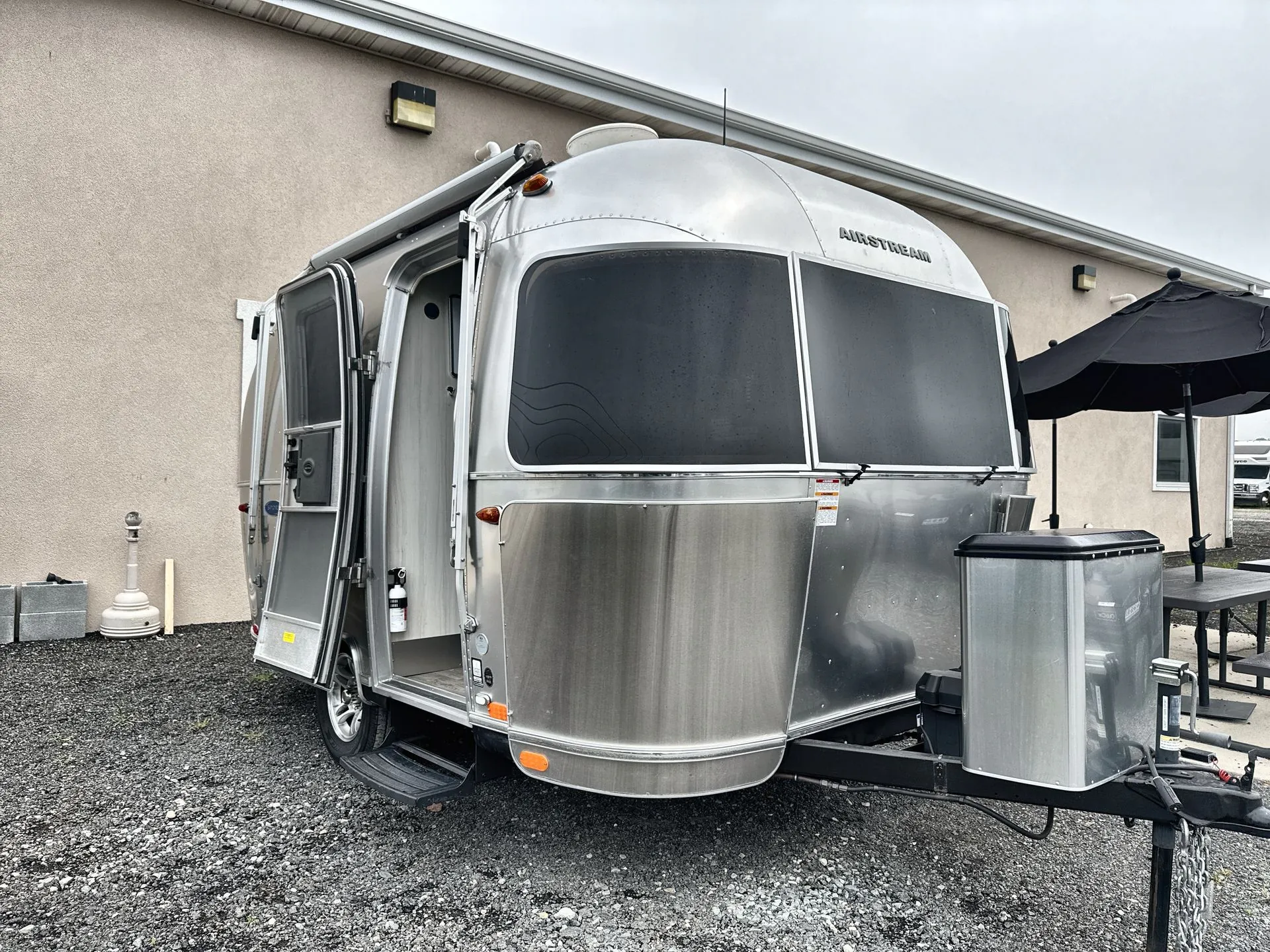 2017 Airstream Sport 16 - Photo 2