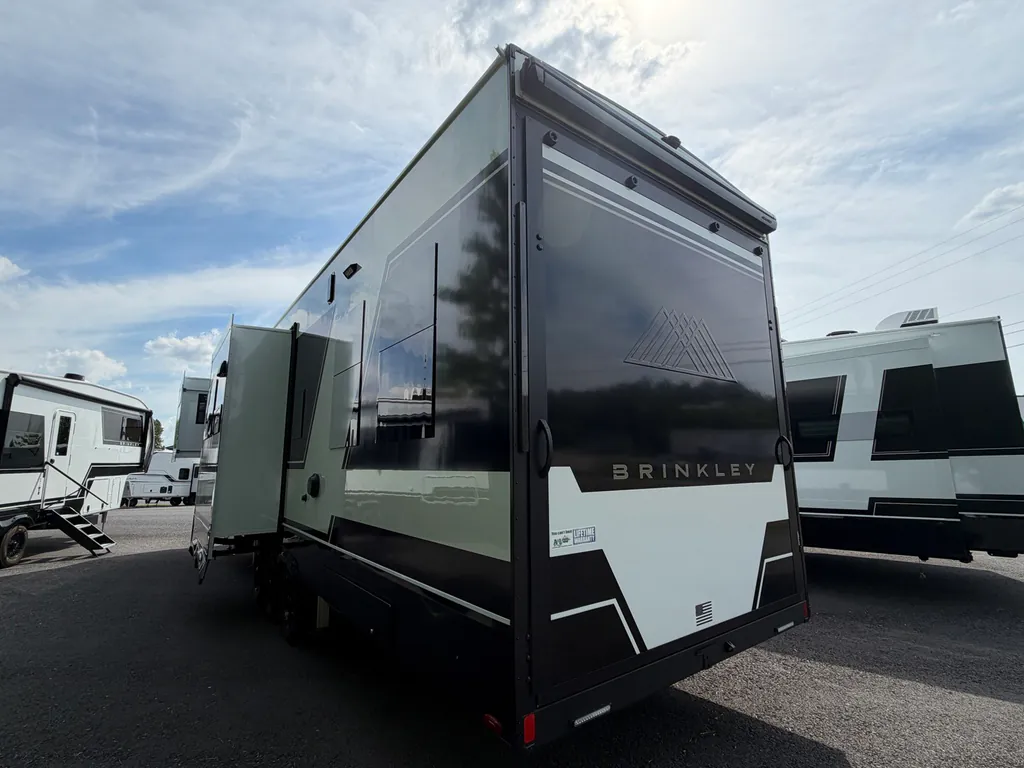2026 Brinkley Model G 3520, Photos photo 3